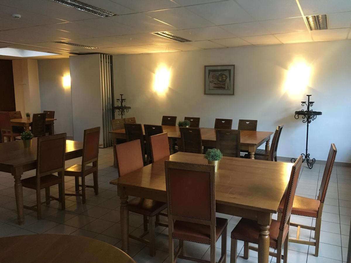 Privilege Guest House แอนต์เวิร์ป ภายนอก รูปภาพ
